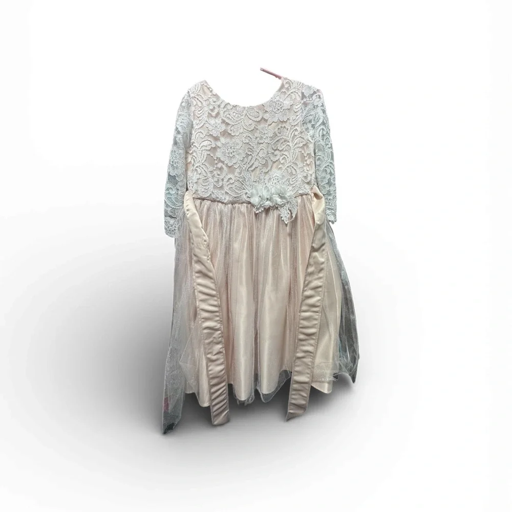 Sweet Kids Lace Overlay Dress Peach and Cream- size 8 - Picture 2 of 10